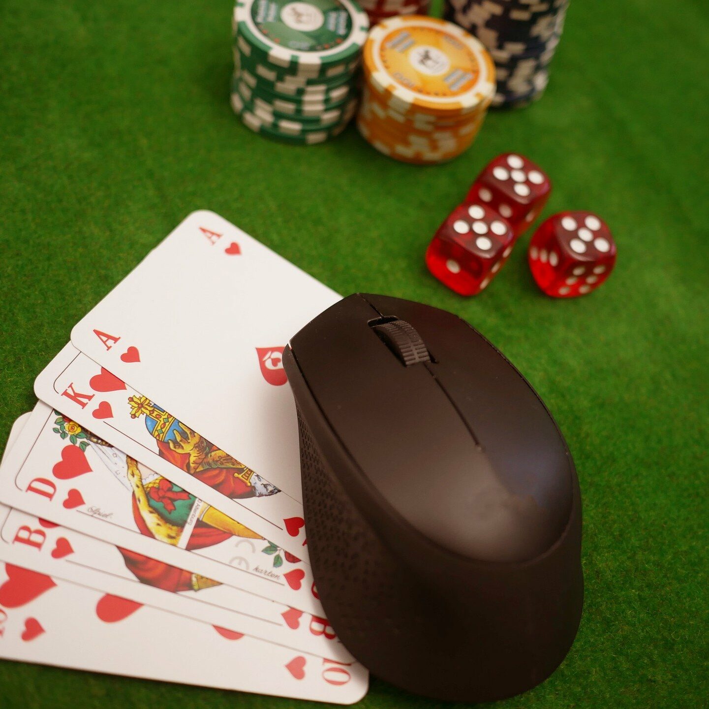 online-poker-4518186_1920
